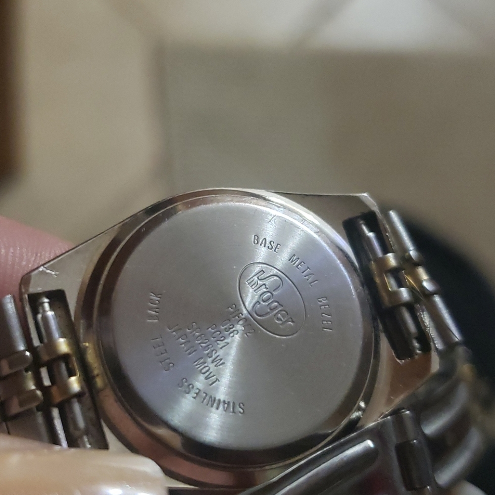 Watch - image 2